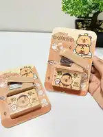 Grapadora + grapas Capibara