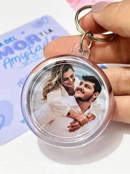 Llaverito en acrílico Amor y Amistad