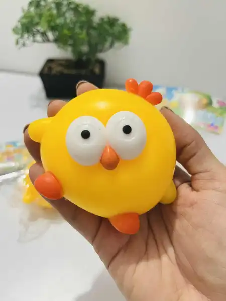 Squishy Pollitos Ojones