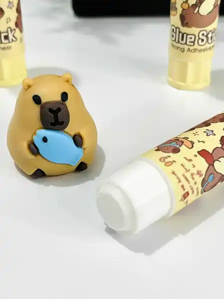 Pegante en Barra Capibara