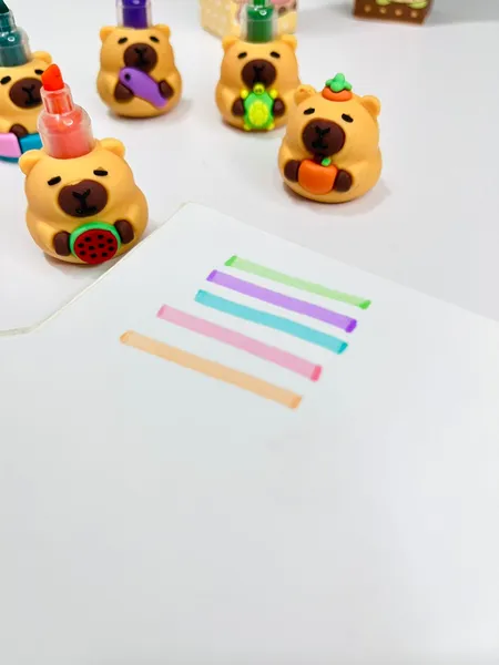 Resaltadores torre capibara